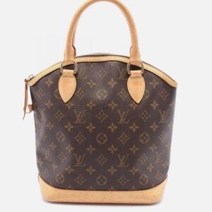 🤎💄Beautiful Louis Vuitton Monogram Lock-it PM Bag💋🤎
